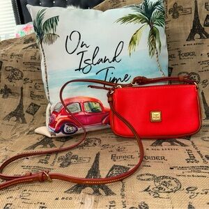 Dooney & Bourke NWOT! Red Coral Pebble Grain Lexi Crossbody Bag